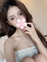 スベスベ美少女